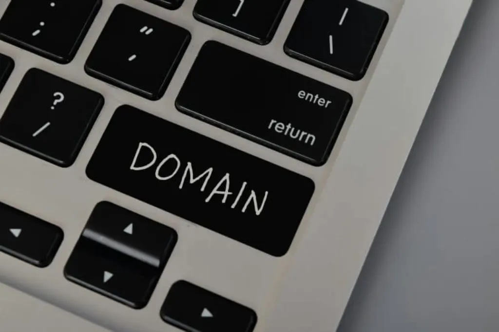 com https