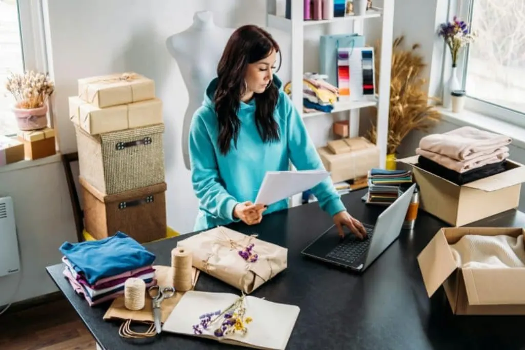 Formazione dropshipping sull’e-commerce online presso Waxoo